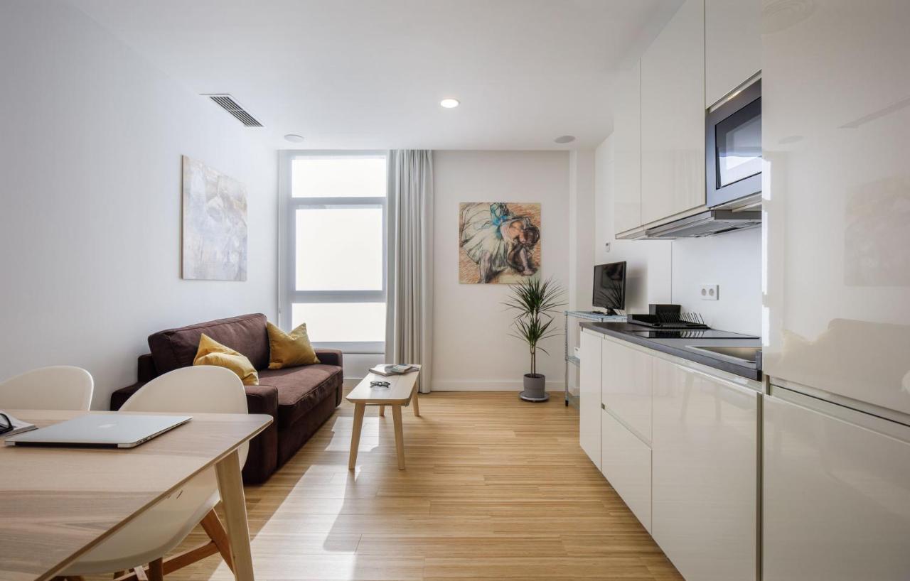 Mush Room Apartamentos Севилья Экстерьер фото