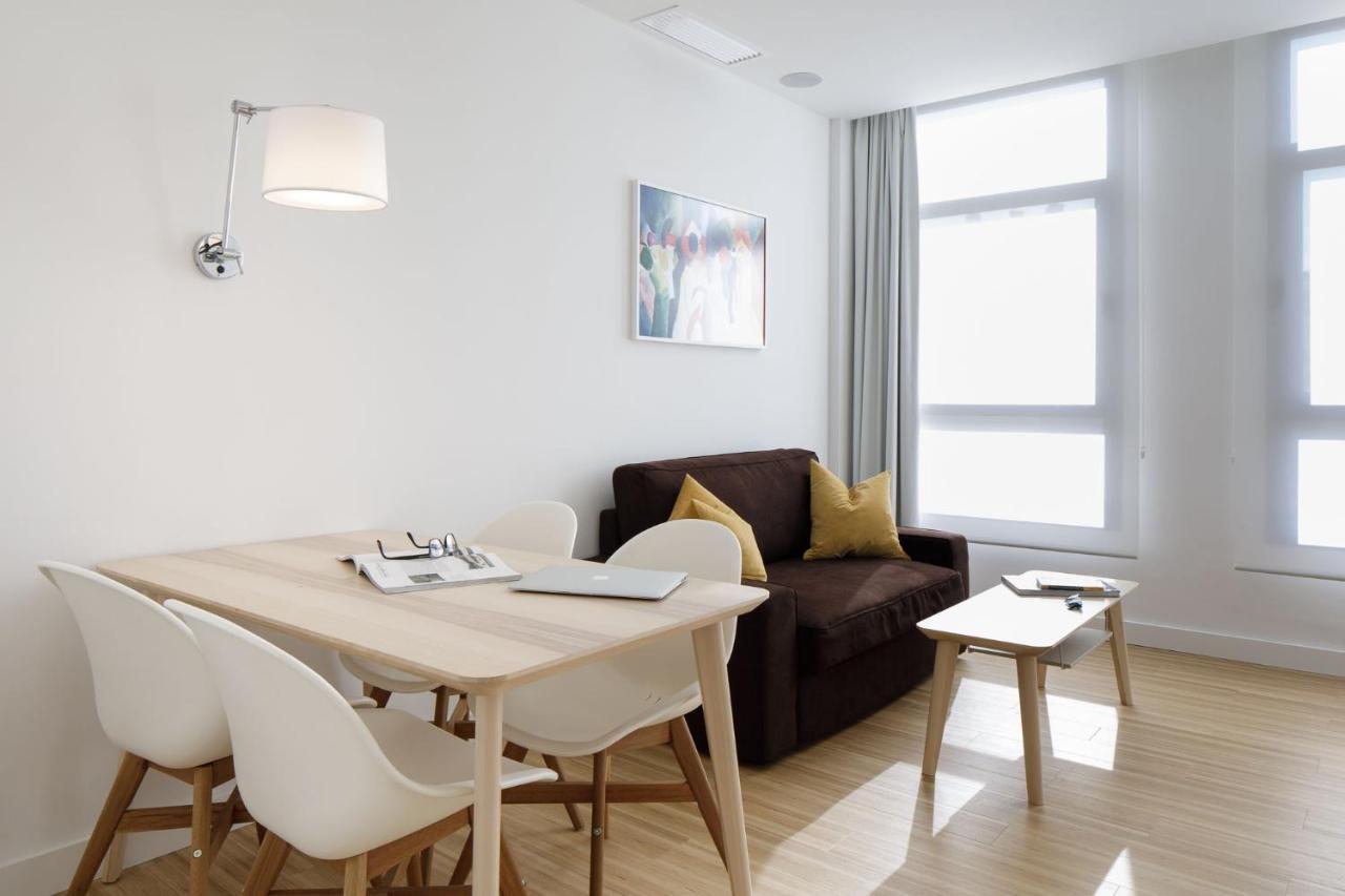 Mush Room Apartamentos Севилья Экстерьер фото
