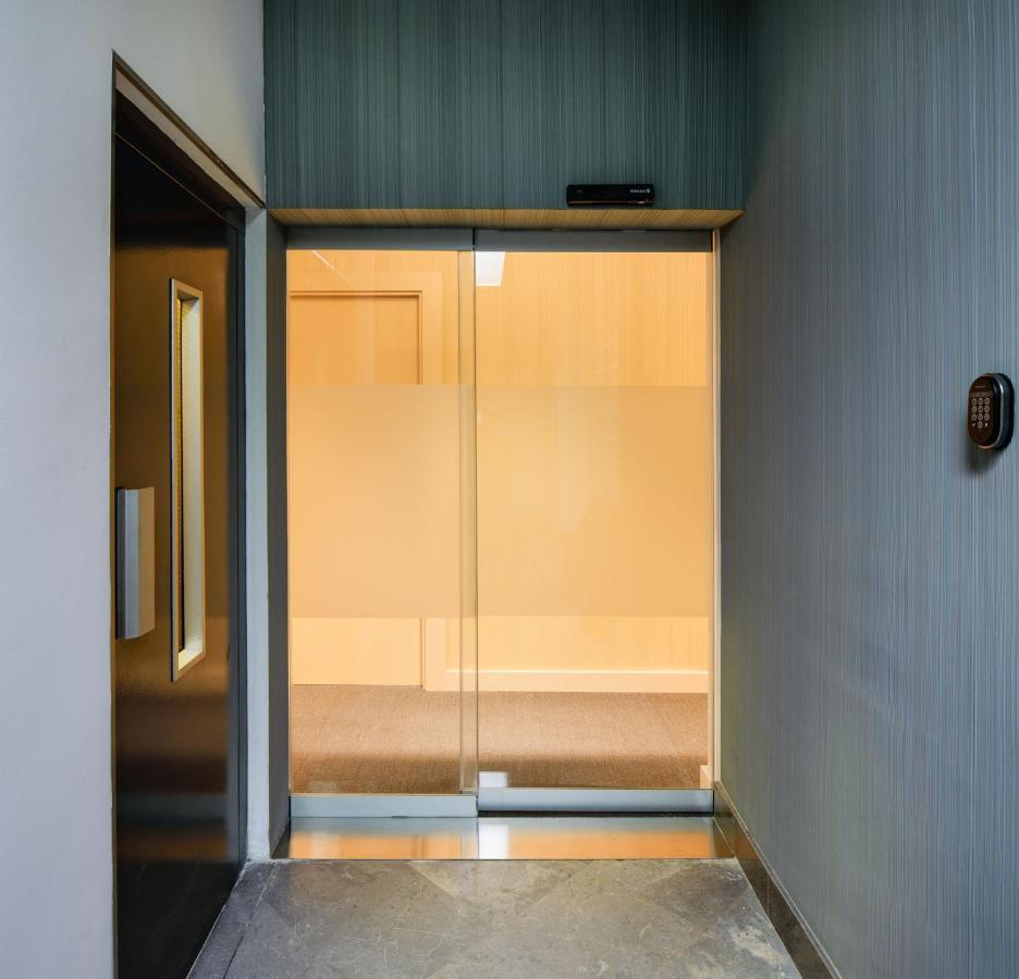 Mush Room Apartamentos Севилья Экстерьер фото