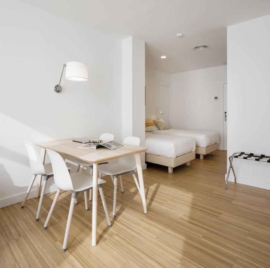 Mush Room Apartamentos Севилья Экстерьер фото