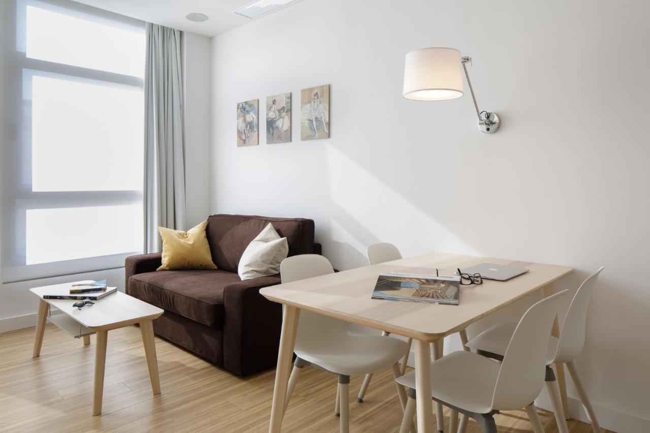 Mush Room Apartamentos Севилья Экстерьер фото