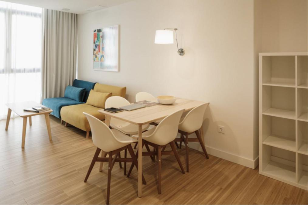Mush Room Apartamentos Севилья Экстерьер фото